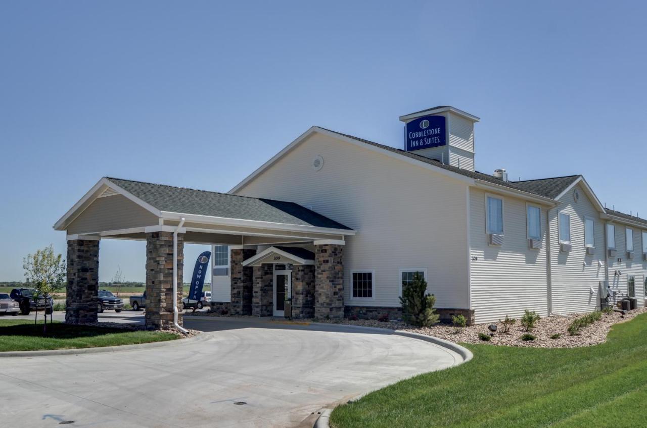 Cobblestone Inn & Suites-Kersey Exterior photo